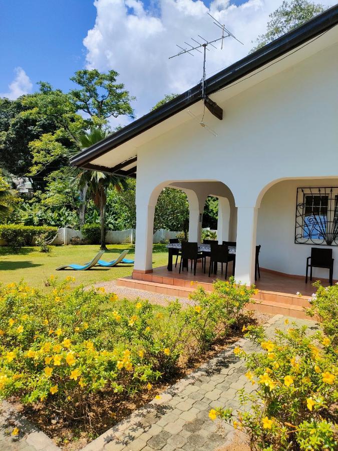 Villa Luana Yuna Au Cap 외부 사진
